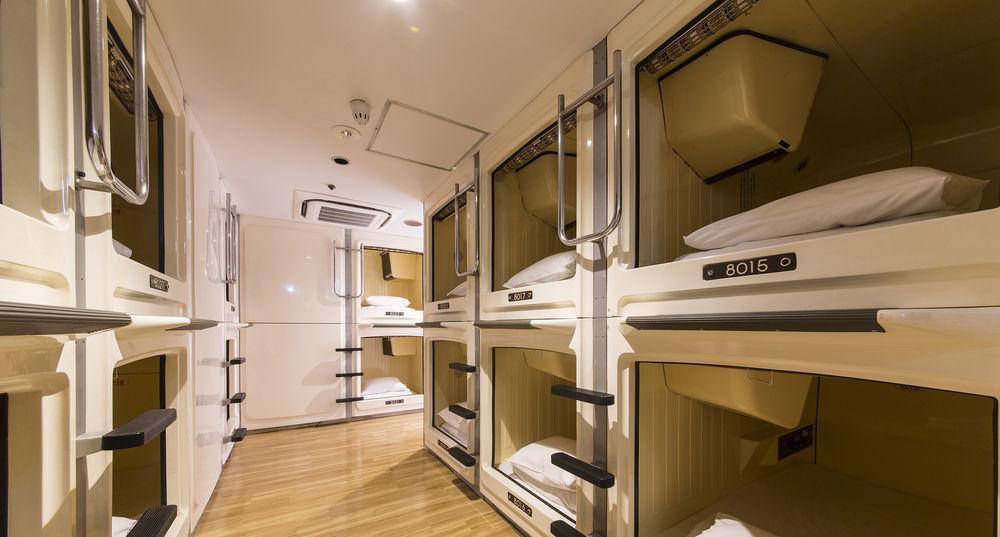 Shinjuku Kuyakusho-Mae Capsule Hotel Tokyo Exterior photo