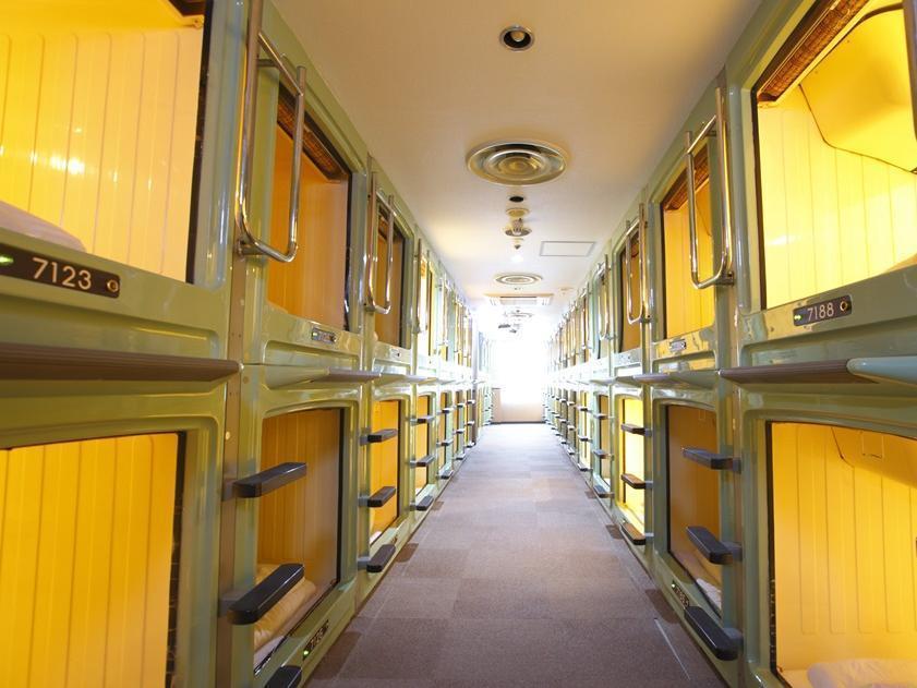 Shinjuku Kuyakusho-Mae Capsule Hotel Tokyo Exterior photo