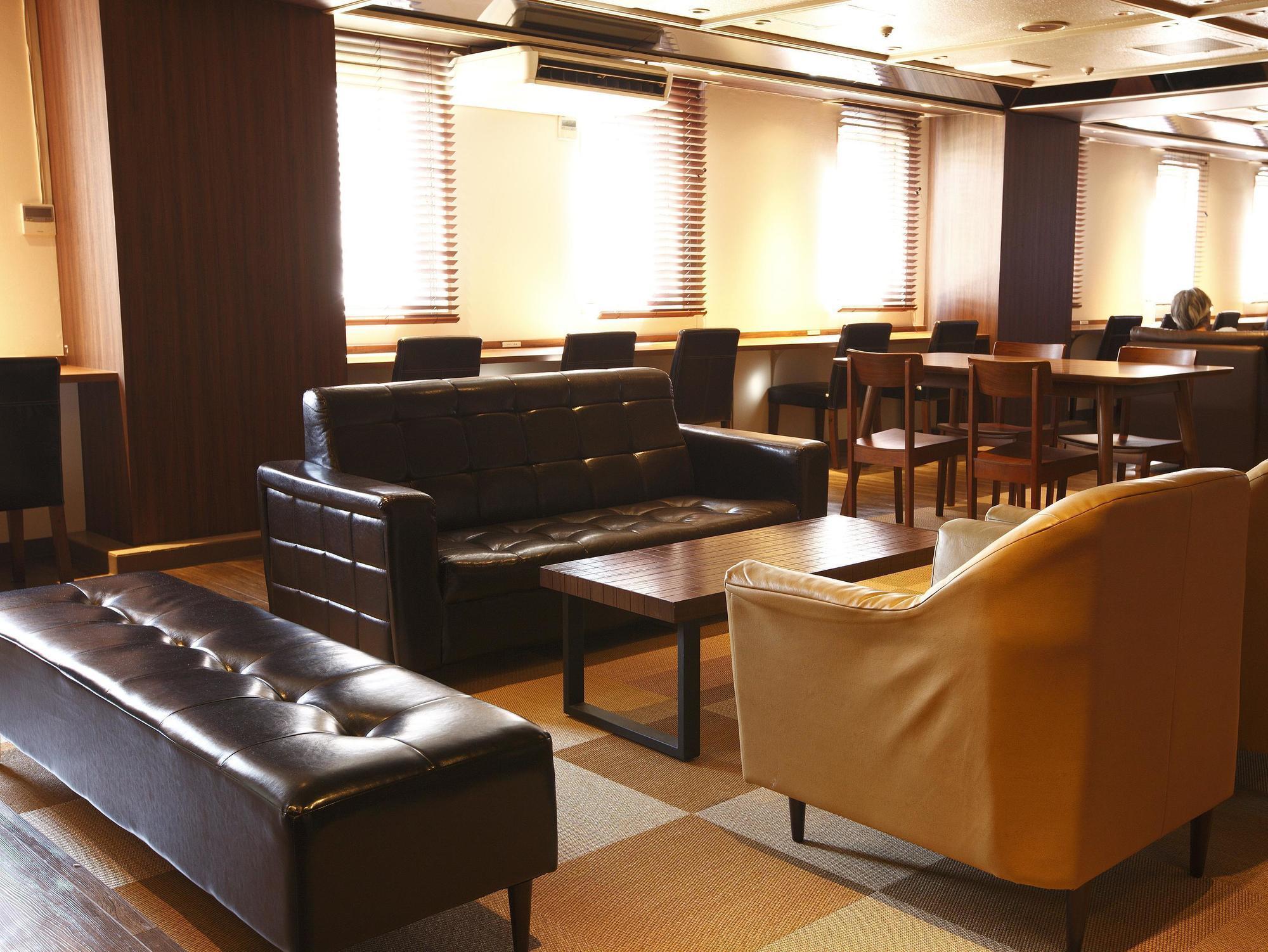 Shinjuku Kuyakusho-Mae Capsule Hotel Tokyo Exterior photo