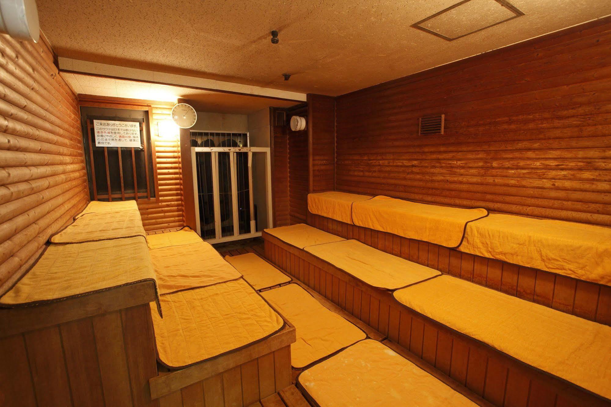 Shinjuku Kuyakusho-Mae Capsule Hotel Tokyo Exterior photo